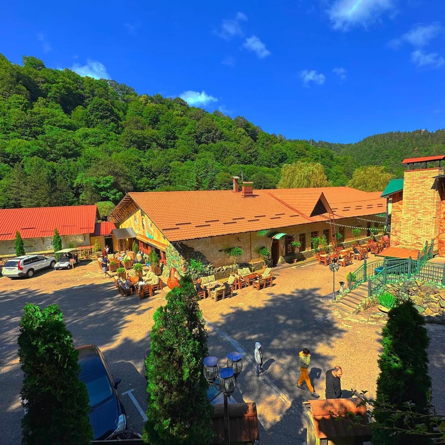 Haghartsin Hotel&Restaurant Dilidschan Exterior foto
