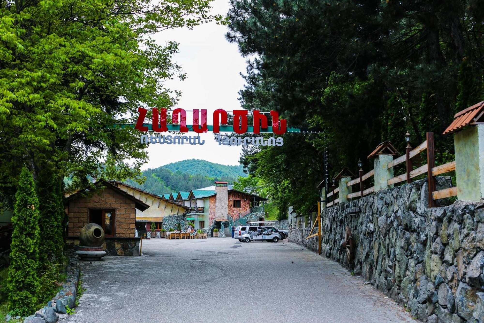 Haghartsin Hotel&Restaurant Dilidschan Exterior foto