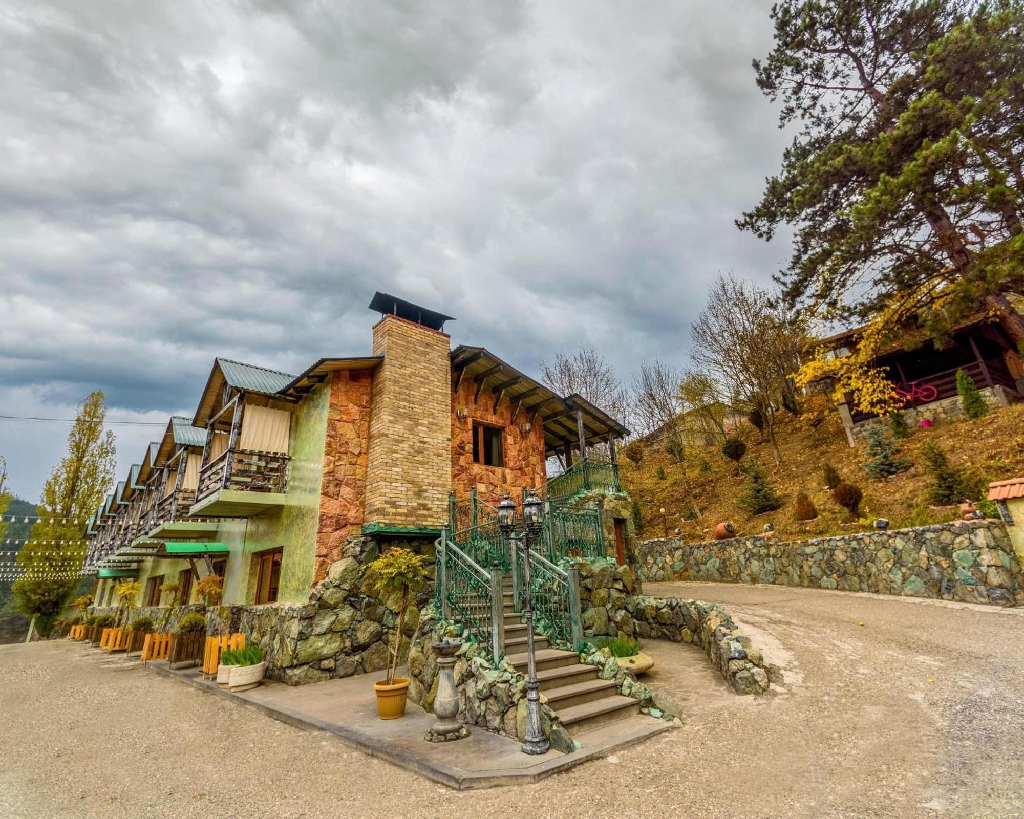 Haghartsin Hotel&Restaurant Dilidschan Exterior foto