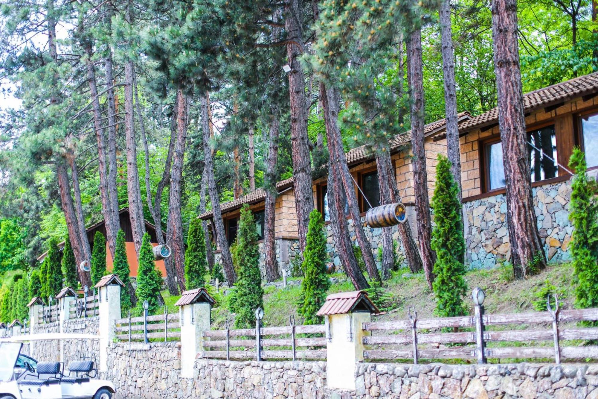 Haghartsin Hotel&Restaurant Dilidschan Exterior foto